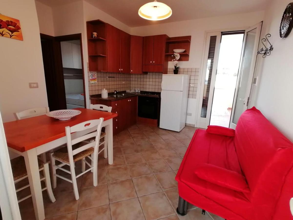Case Vacanze Vista Mare Torre Pali Exterior photo